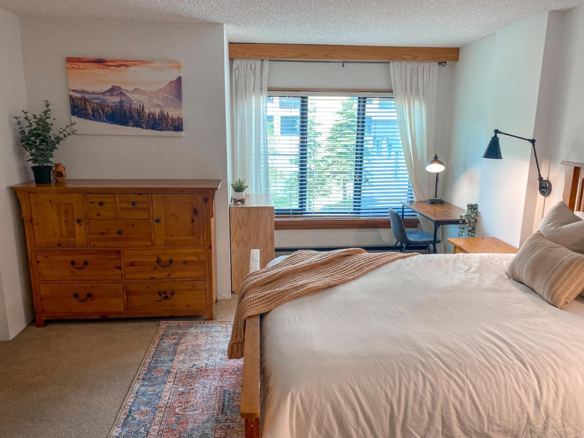 Ski-In Ski-Out Luxury Condo With Hot Tub And Pools Snowshoe Luaran gambar